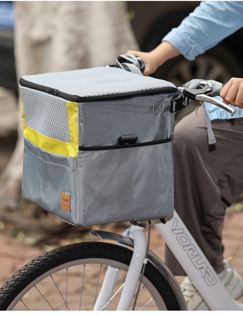Panier de voiture et vélo - Le Chihuahua Voyageur