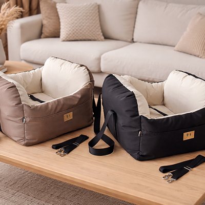 Siege auto pour chien 2 couleurs